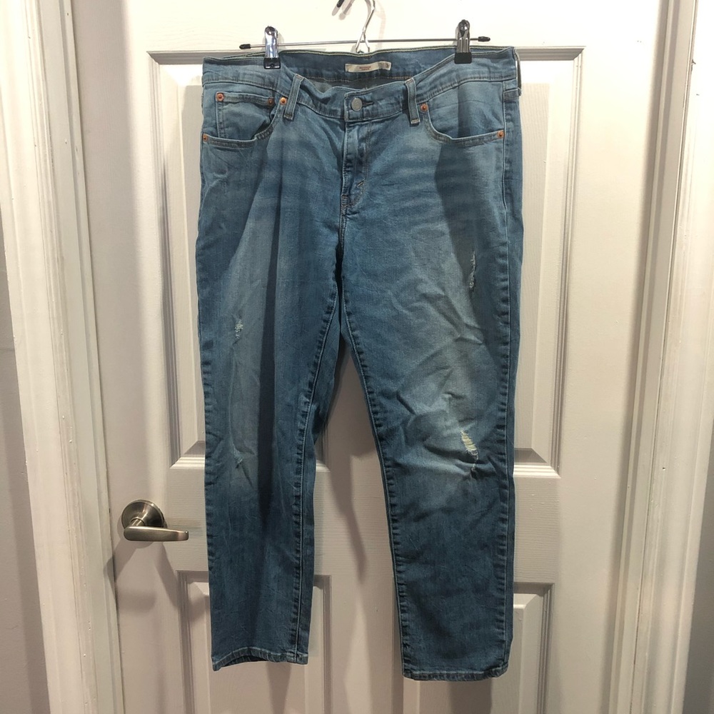 Levi Crop Jean